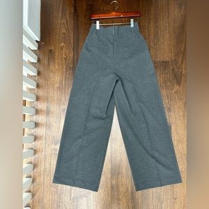 Creased straight leg trousers from 12 STOREEZ. Size  XS.